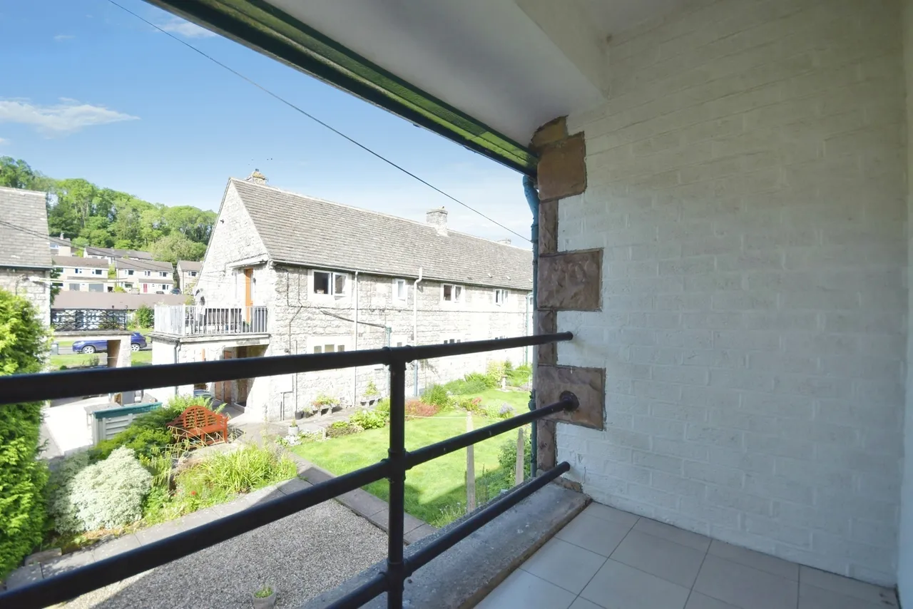 Holywell, Bakewell, DE45, photo 3