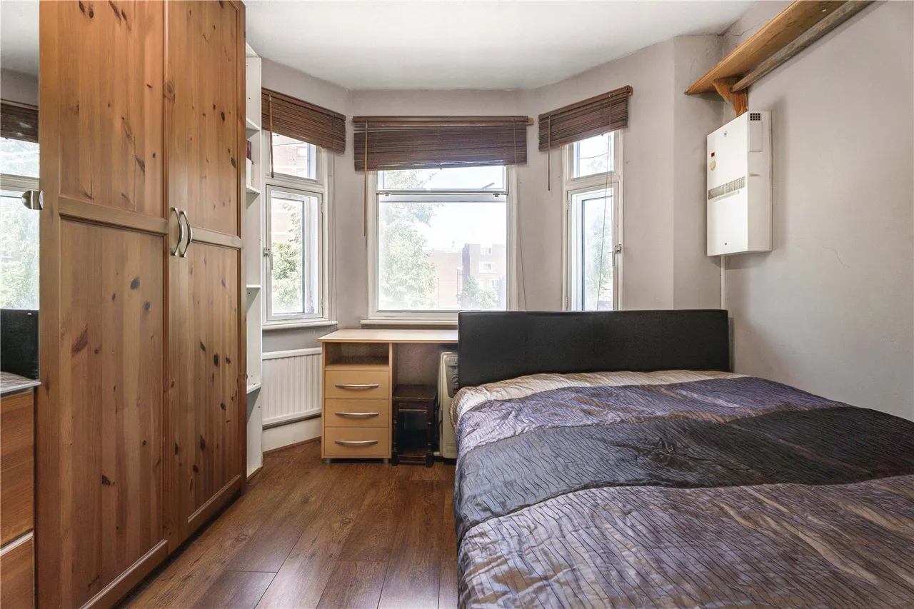 Grove Road, Hounslow, TW3, photo 22