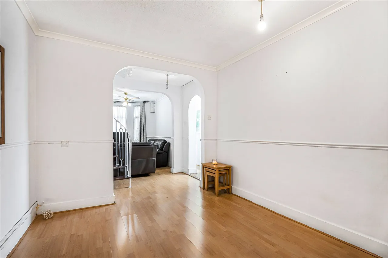 Grove Road, Hounslow, TW3, photo 9