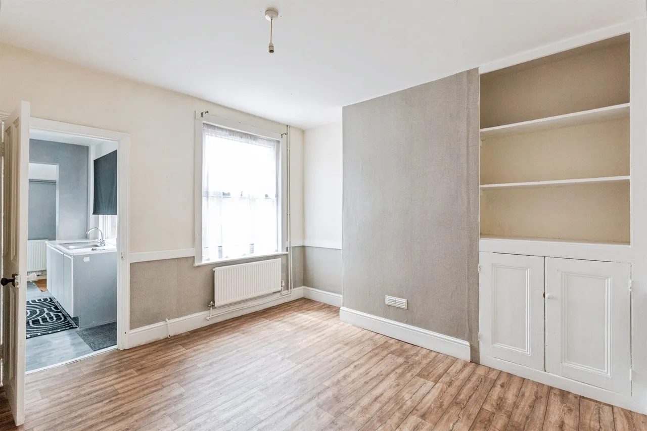 Marshalls Road, Raunds, photo 6