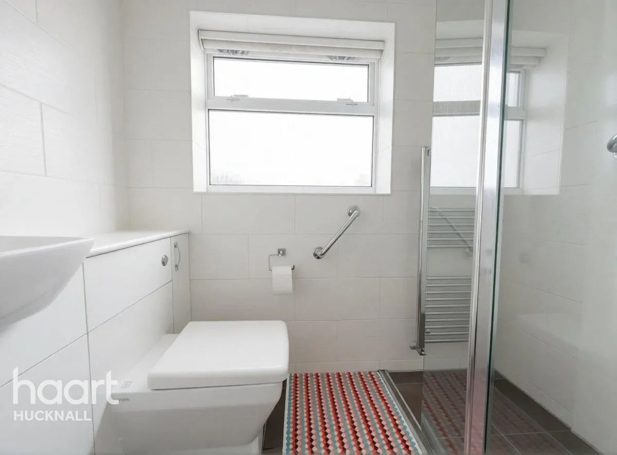 Grange View, Nottingham, NG16, photo 13