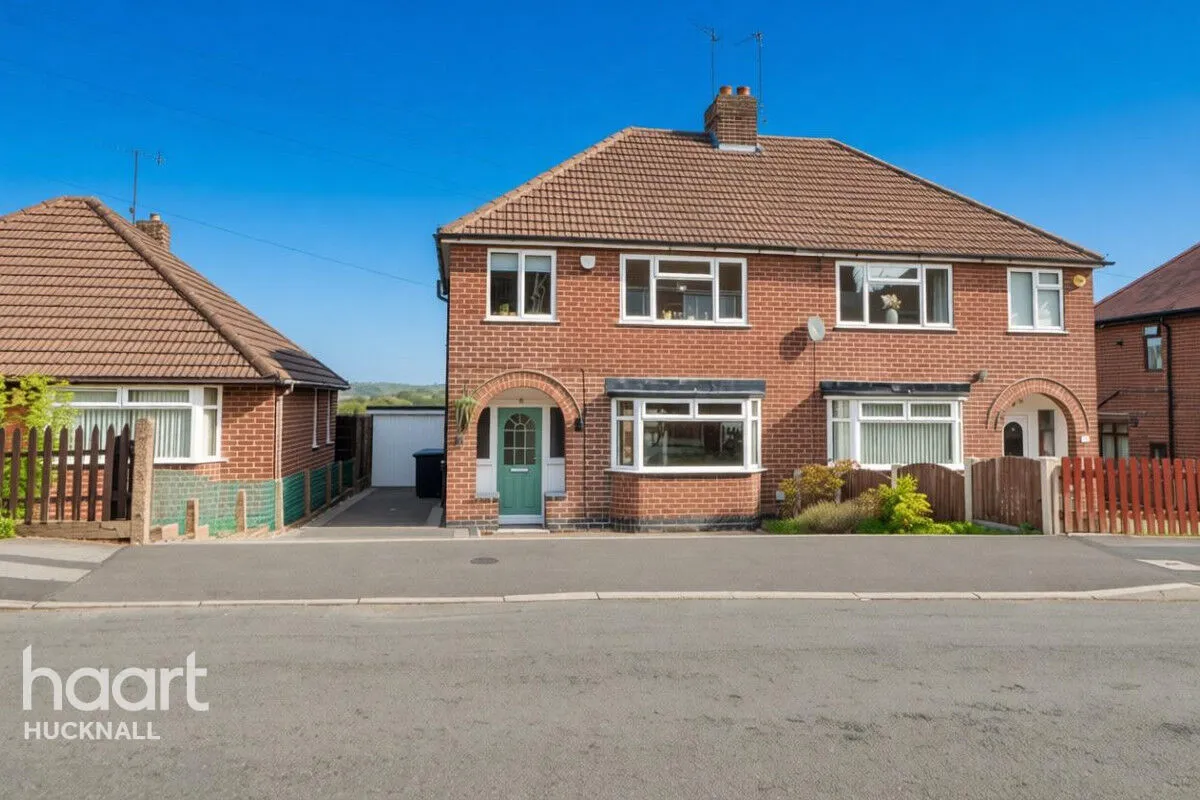 3 bed house for sale, Grange View, Nottingham, NG16