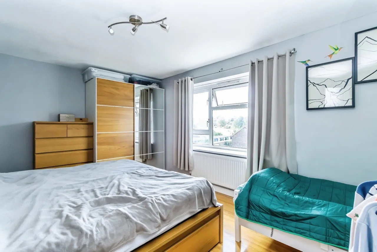 Dunsfold Way, New Addington, Croydon, CR0, photo 7