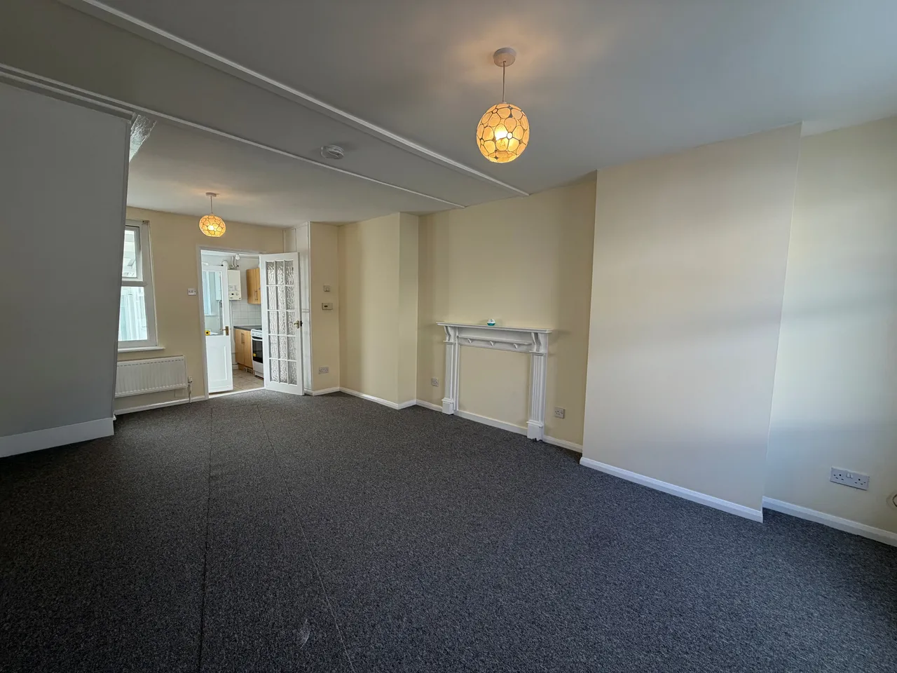 2 bed house to rent, Lowther Road, Dover, CT17
