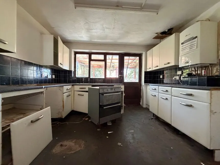 Albert Road, Evesham, WR11, photo 4