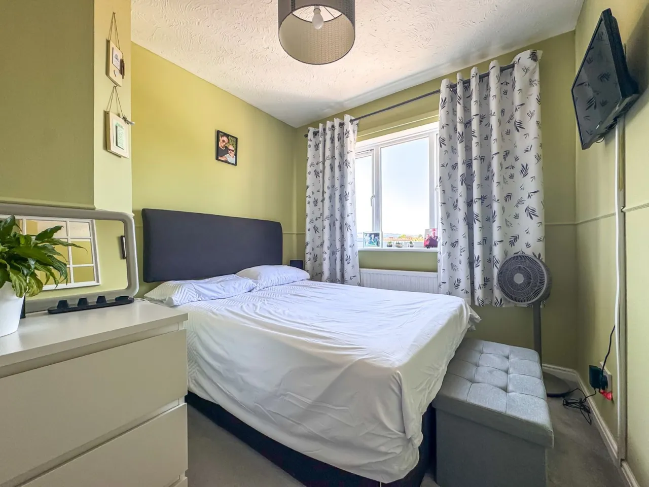 Heron Gardens, Portishead, BS20, photo 12