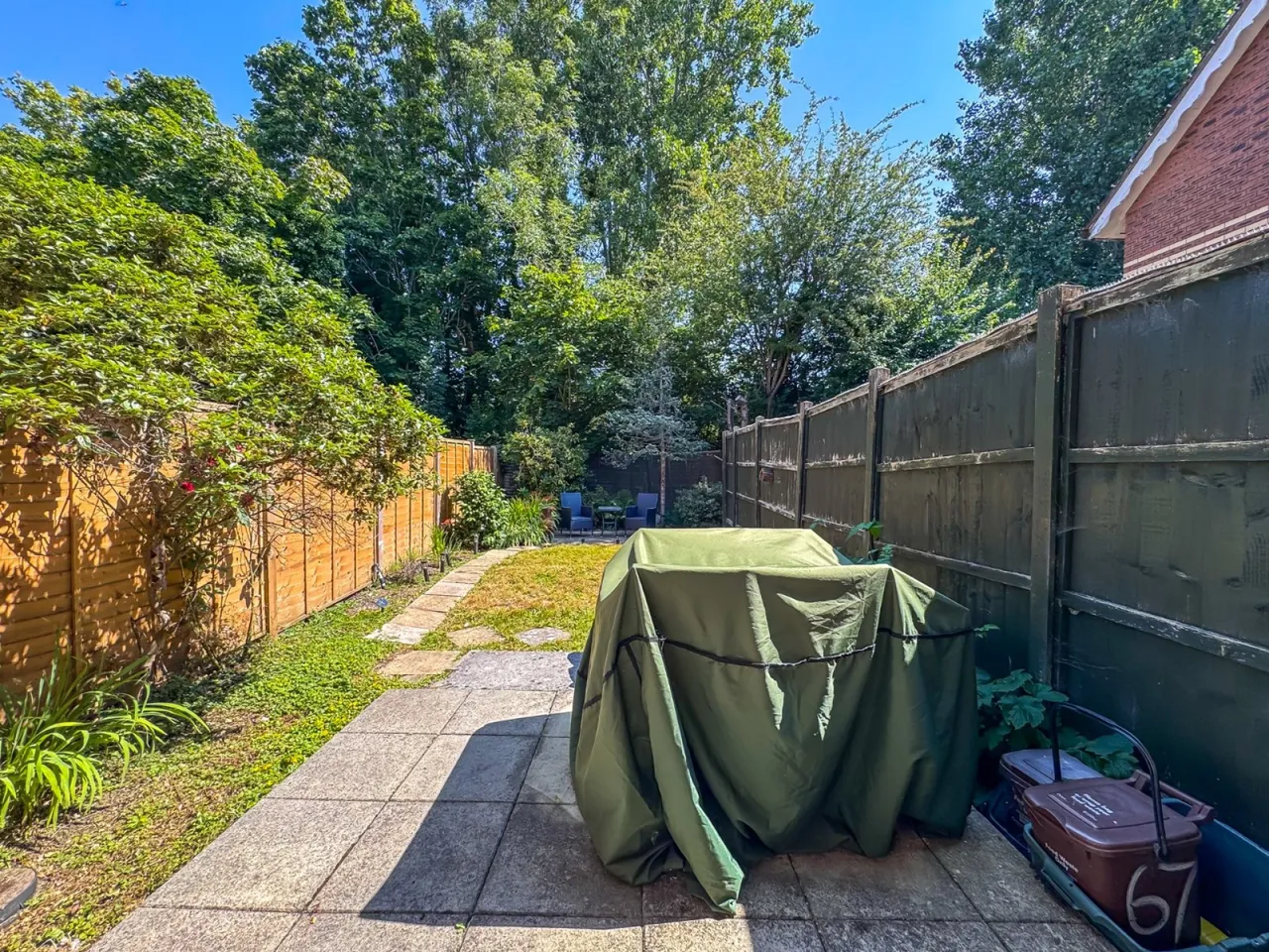Heron Gardens, Portishead, BS20, photo 15