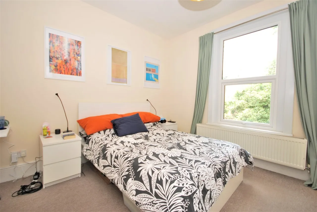Holmdene Avenue, Herne Hill, SE24, photo 6