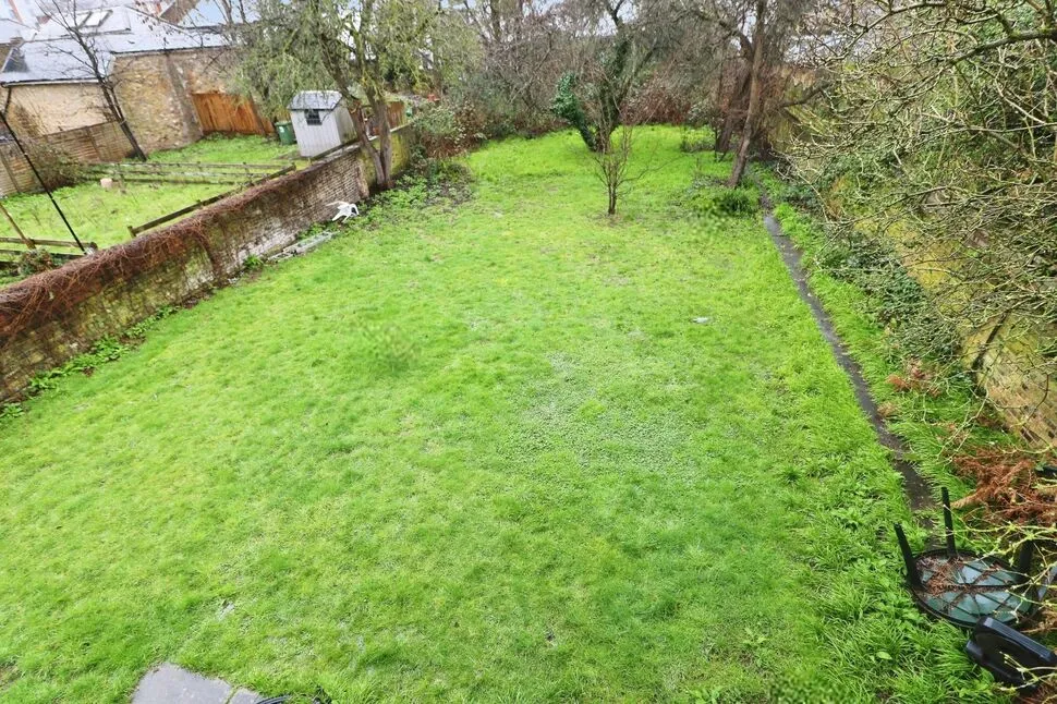 Mattock Lane, London, W5, photo 11