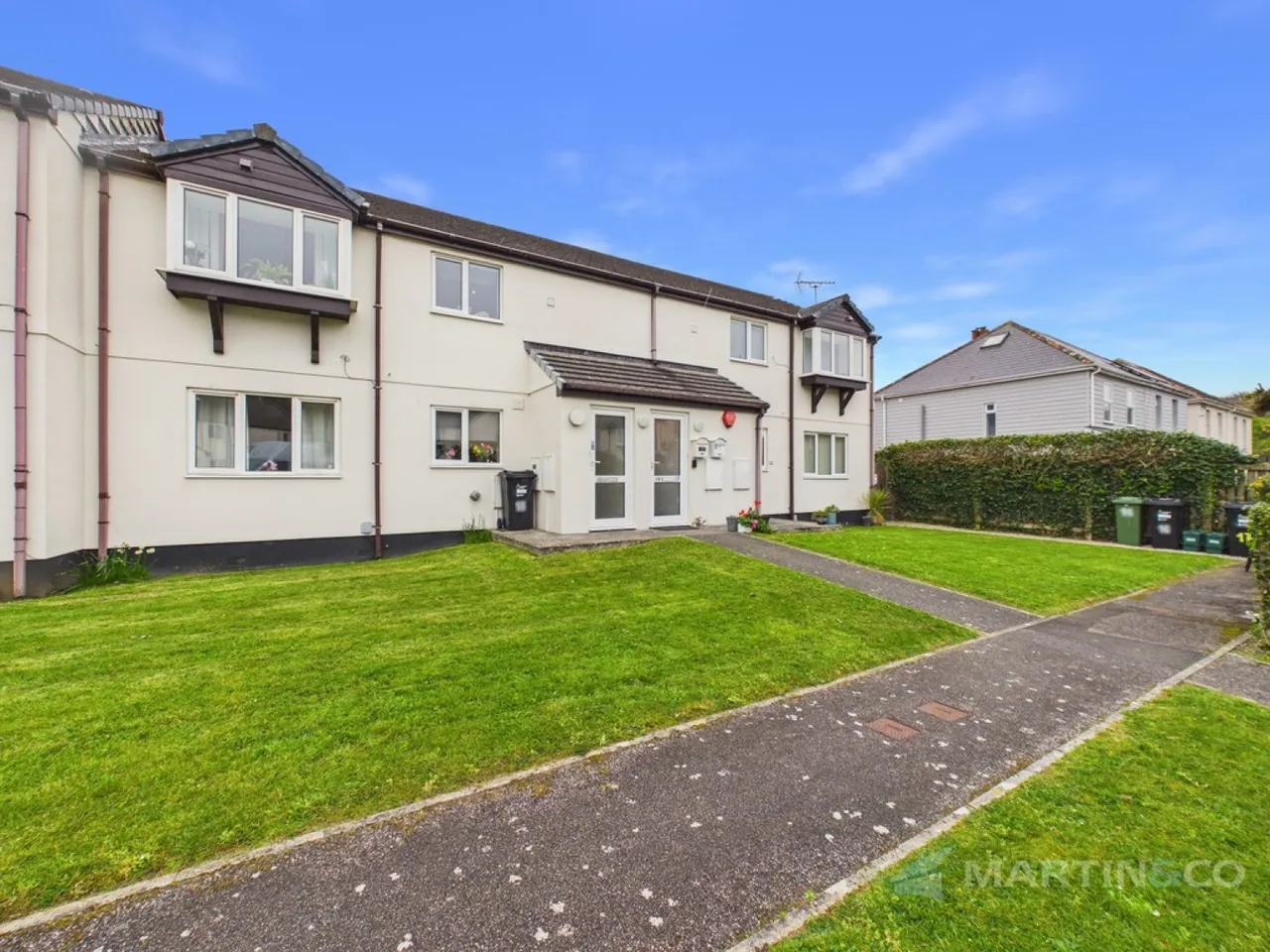 2 bed flat for sale — Perranporth, Cornwall, England