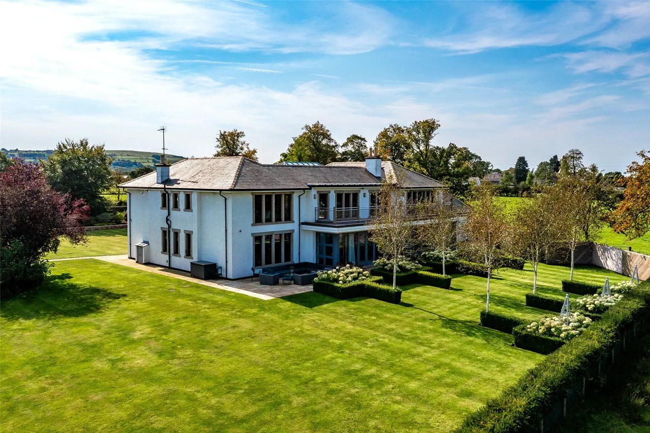 Ribchester Road, Clayton Le Dale, BB1, photo 2
