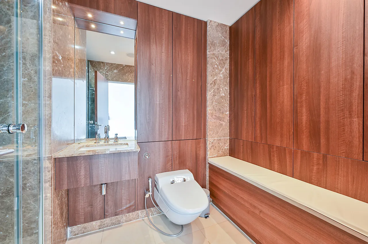 150 Belgravia House, Dickens Yard, Longfield Avenue, London, photo 9