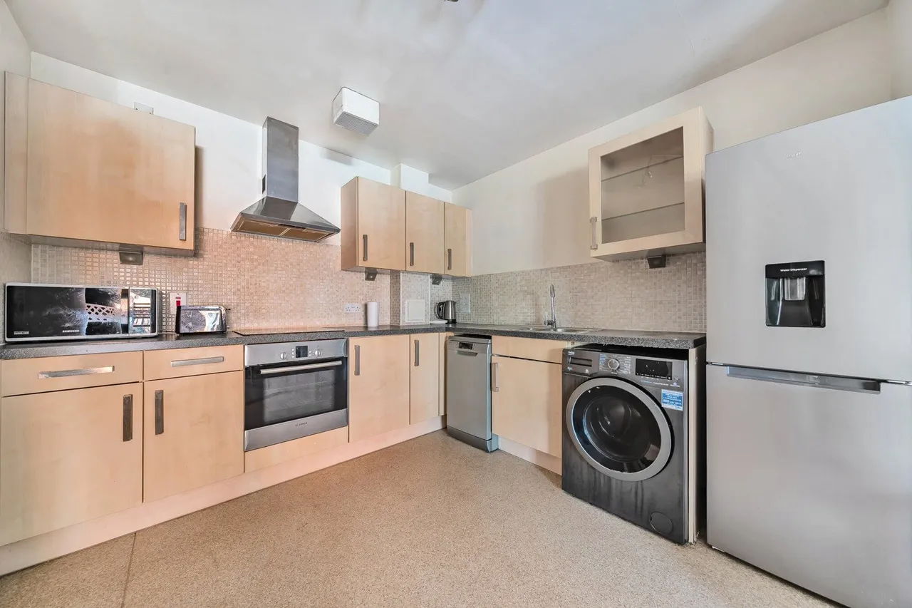 Oakwood Close, SE13, photo 15