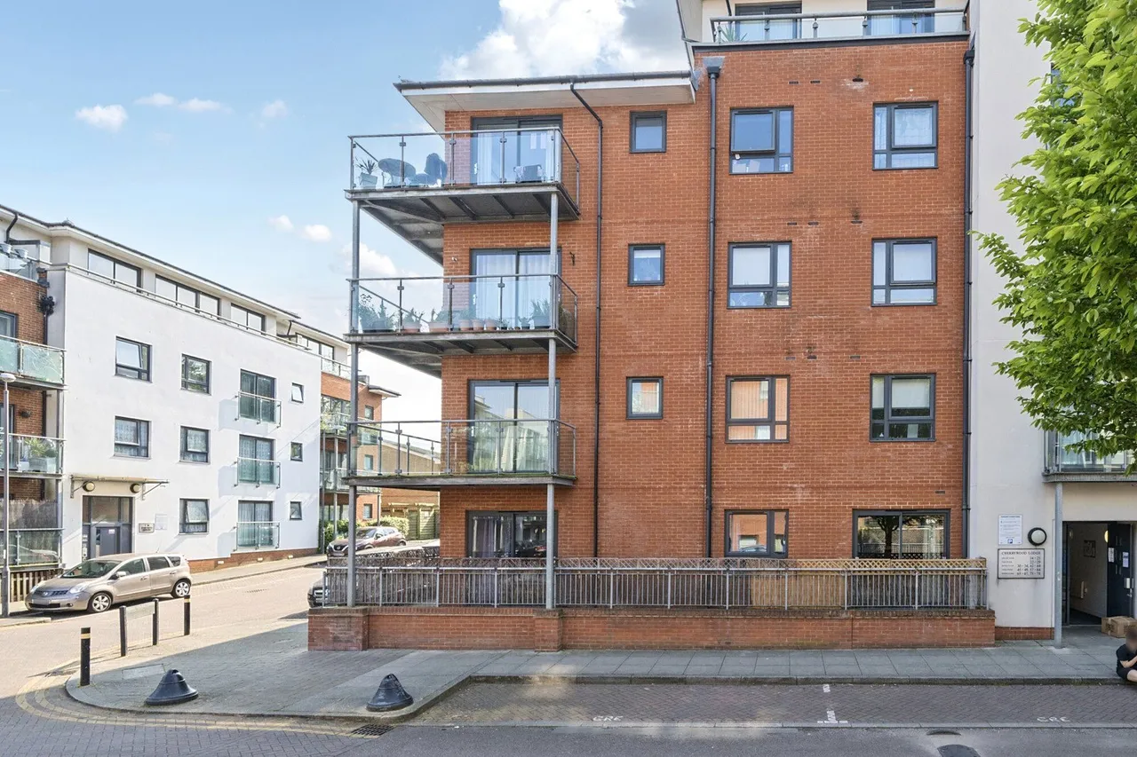 Oakwood Close, SE13, photo 12