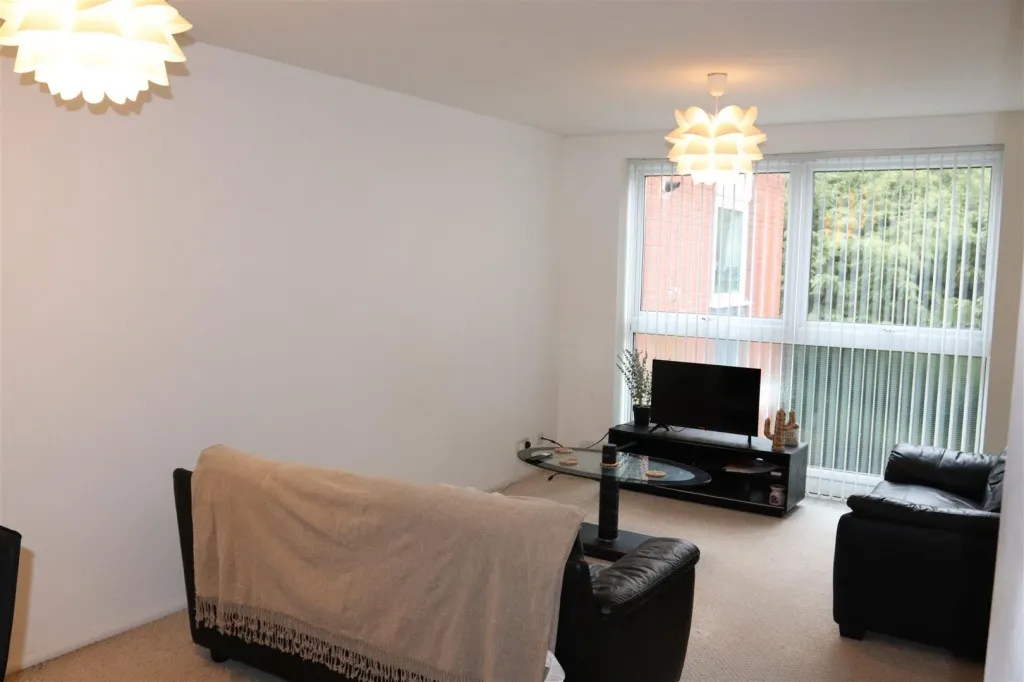 Hagley Road, Birmingham, B16, photo 7