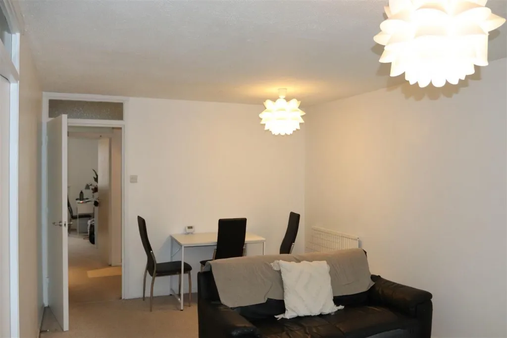 Hagley Road, Birmingham, B16, photo 9