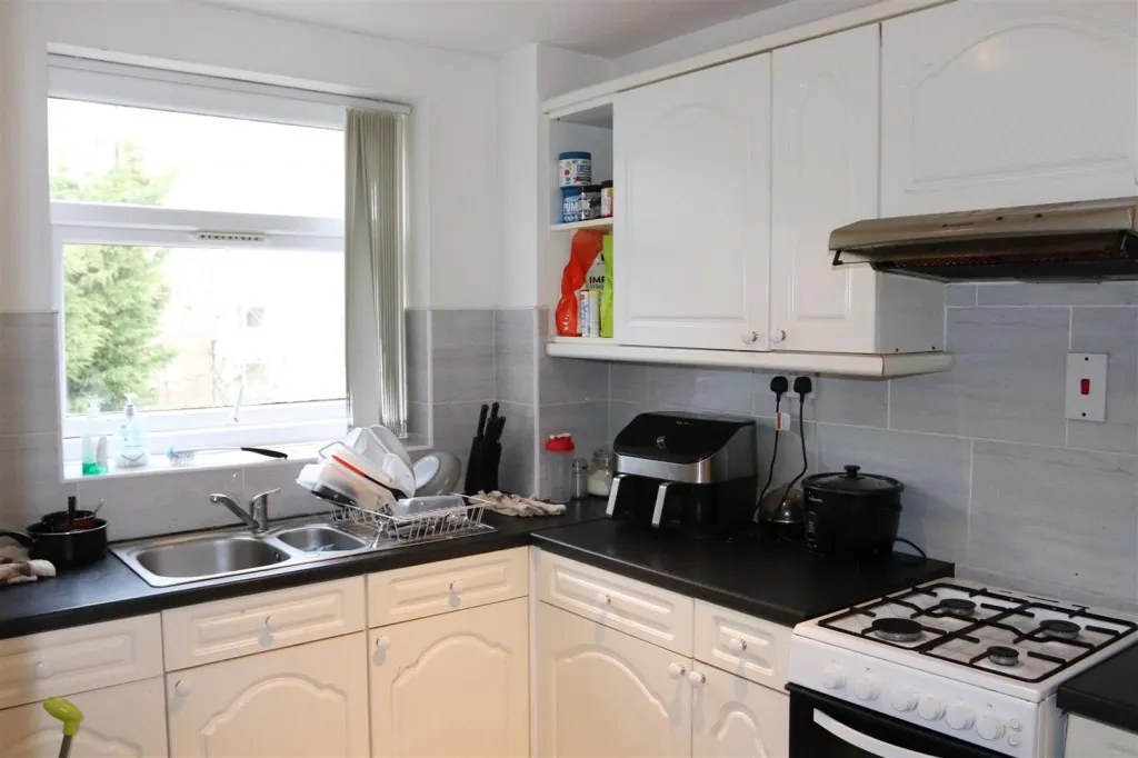 Hagley Road, Birmingham, B16, photo 13