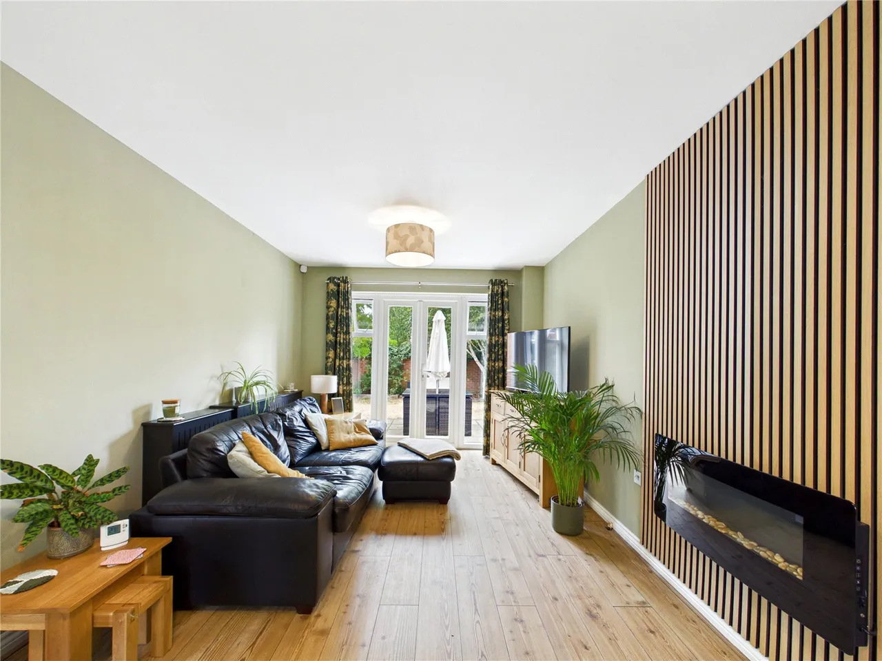 Halcyon Close, Witham, CM8, photo 18