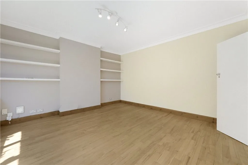 Beulah Hill, London, SE19, photo 10
