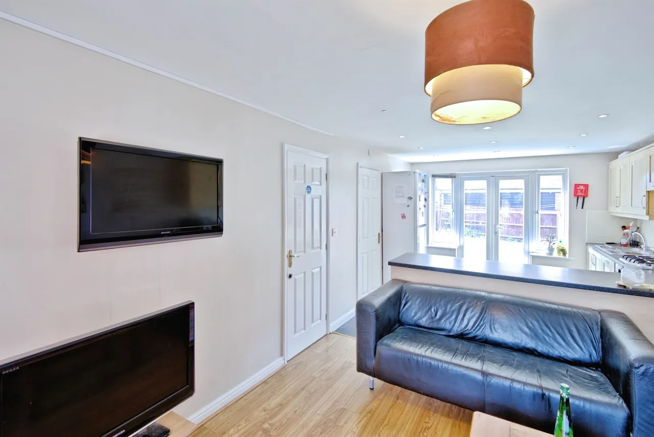 Colet Crescent, Colchester, photo 4