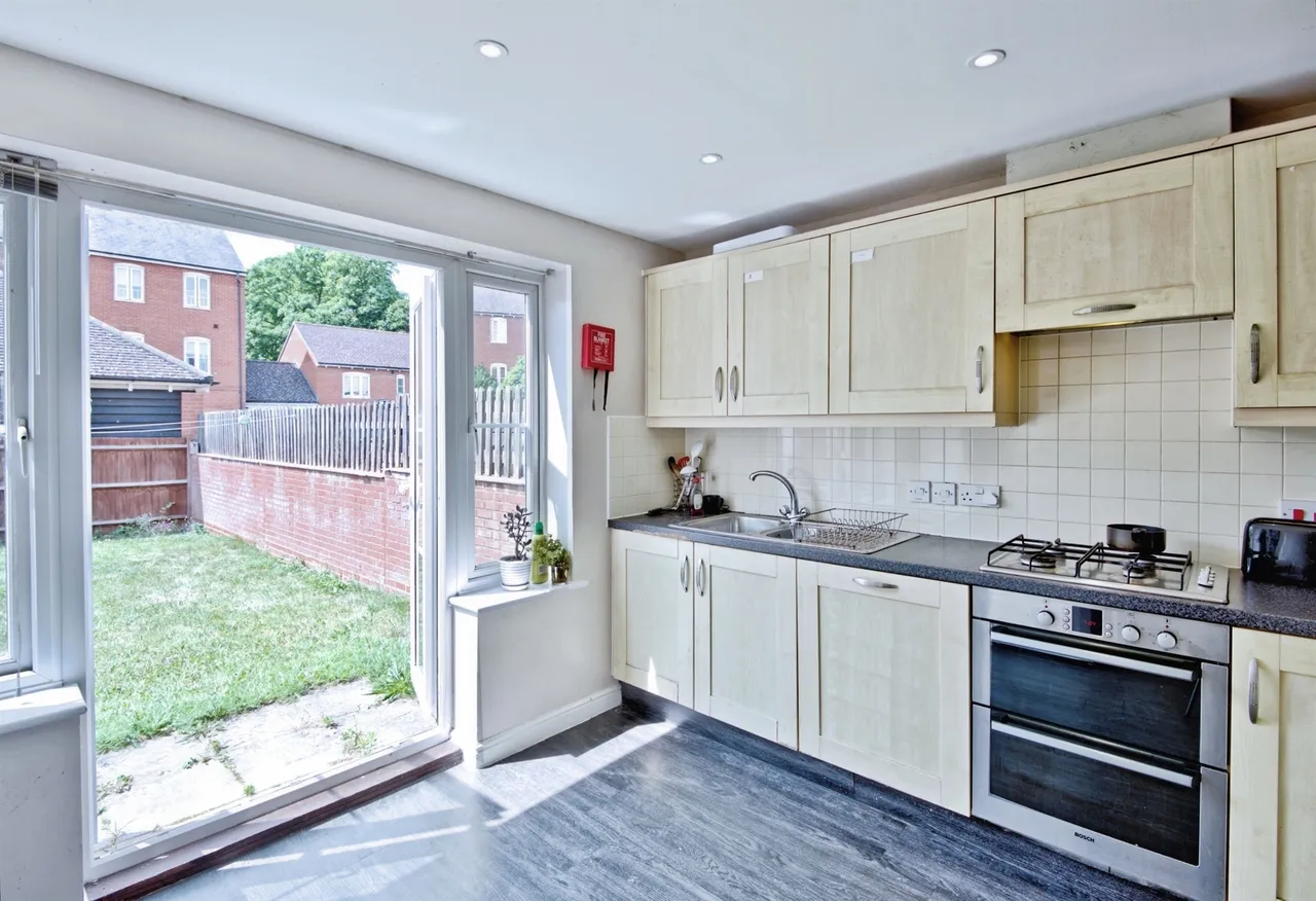 Colet Crescent, Colchester, photo 11