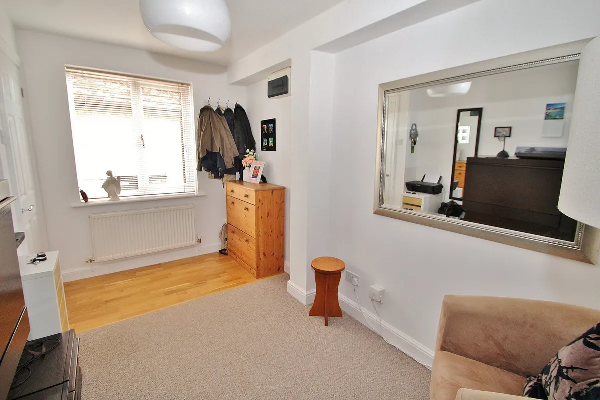 Ralegh Crescent, Witney, photo 8