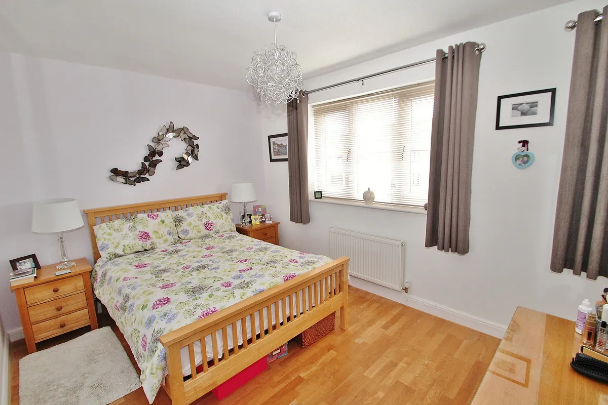 Ralegh Crescent, Witney, photo 12