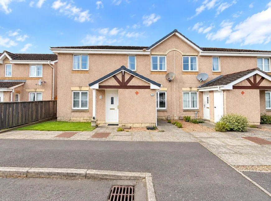 2 bed flat to rent — Inverewe Place, Dunfermline, KY11