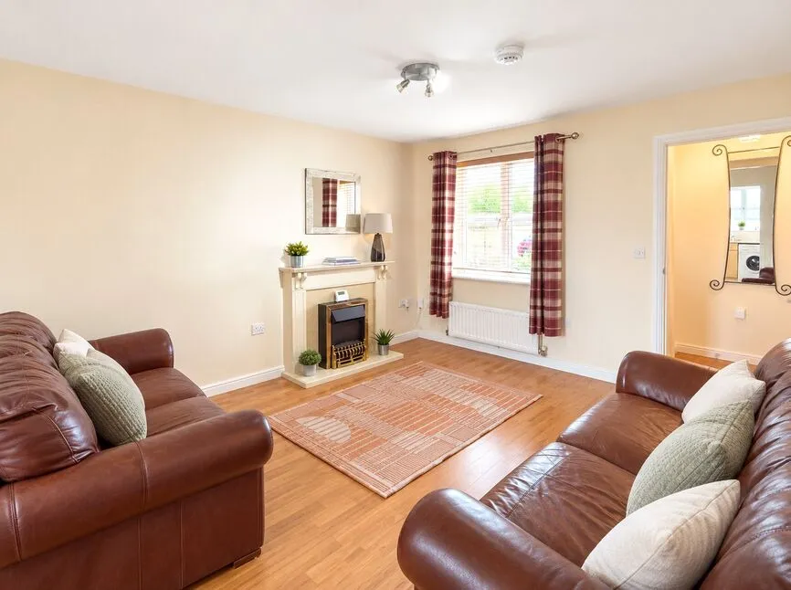 Inverewe Place, Dunfermline, KY11, photo 3