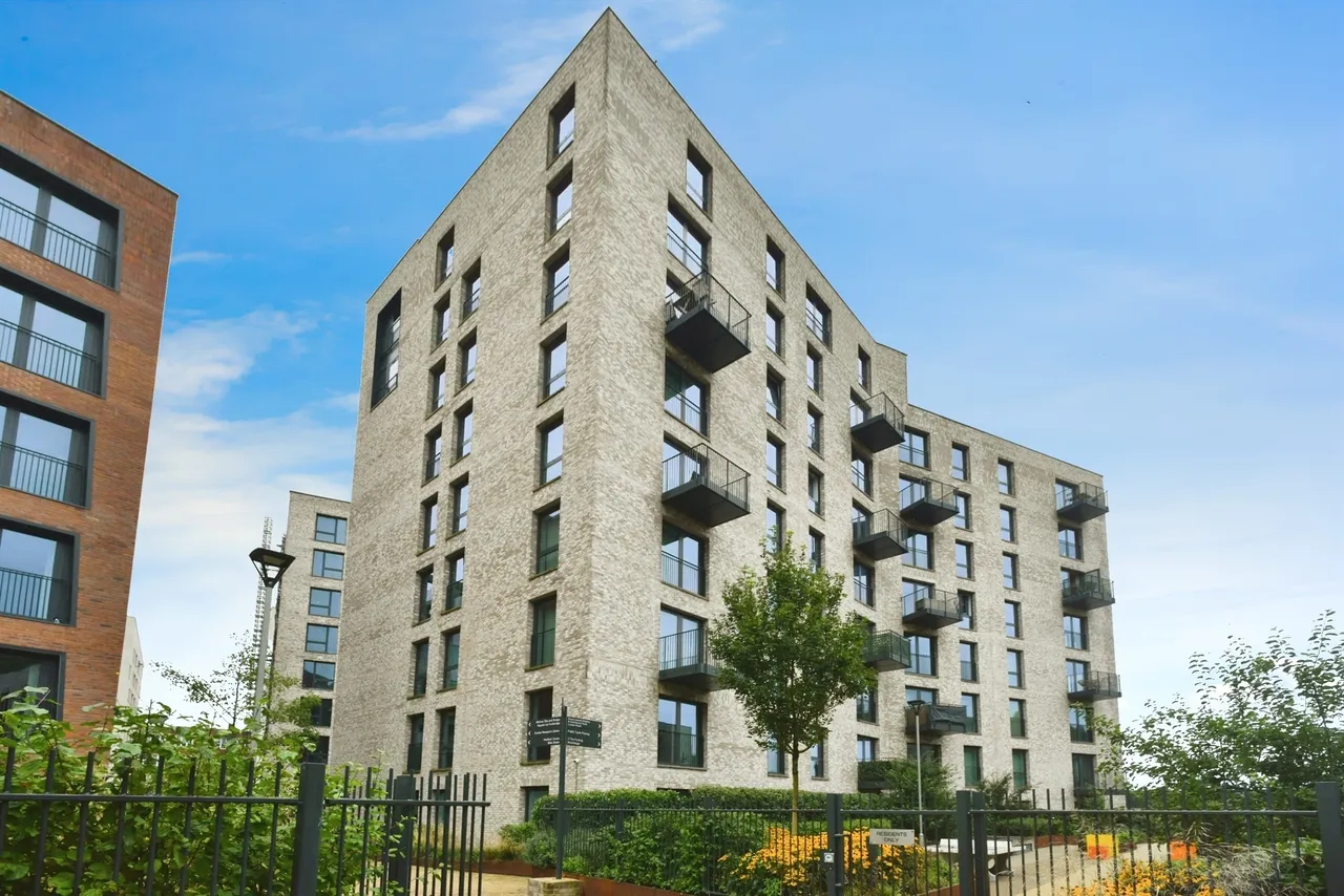 1 bed flat for sale — The Furlong, Brighton