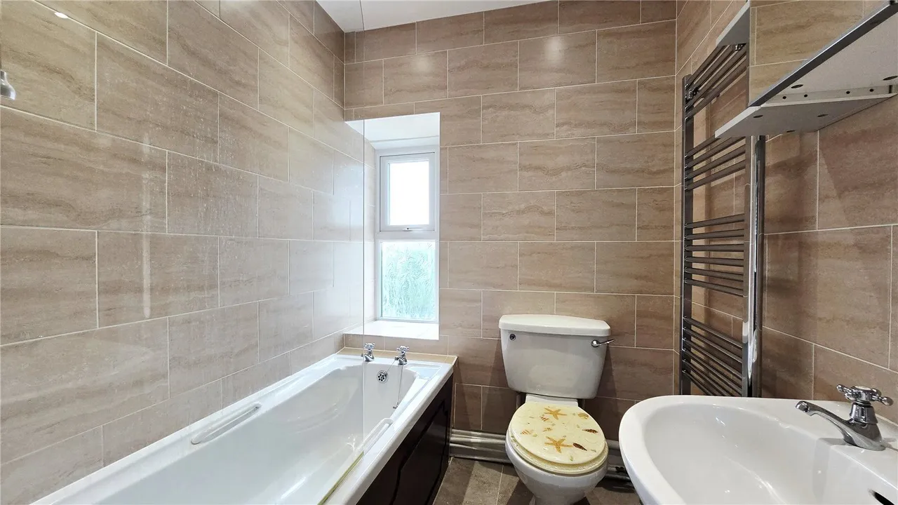 Lon Isallt, Trearddur Bay, LL65, photo 5