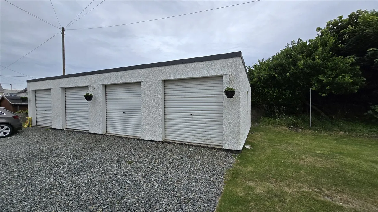 Lon Isallt, Trearddur Bay, LL65, photo 14