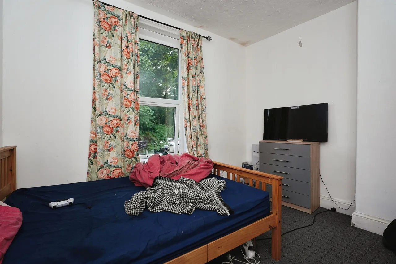 Upper George Street, Huddersfield, photo 8