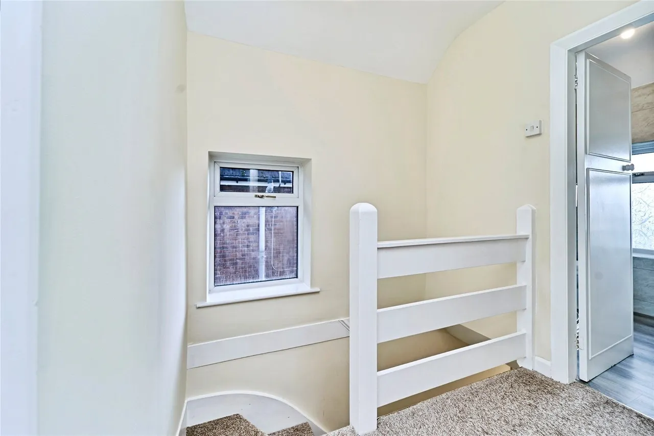 Goscote Lane, Walsall, West Midlands, WS3, photo 17