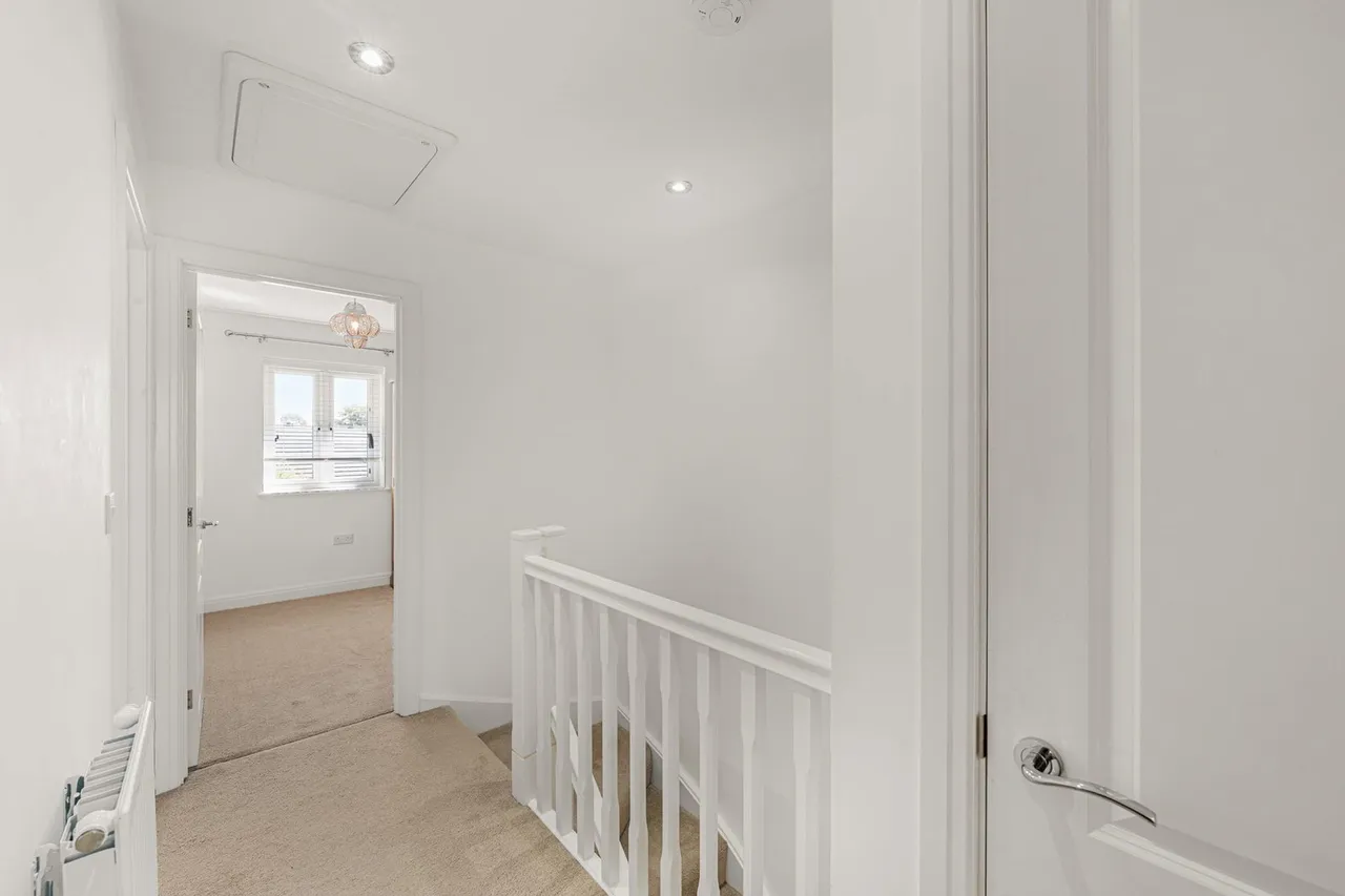 Oakfield Grange, Cwmbran, photo 10