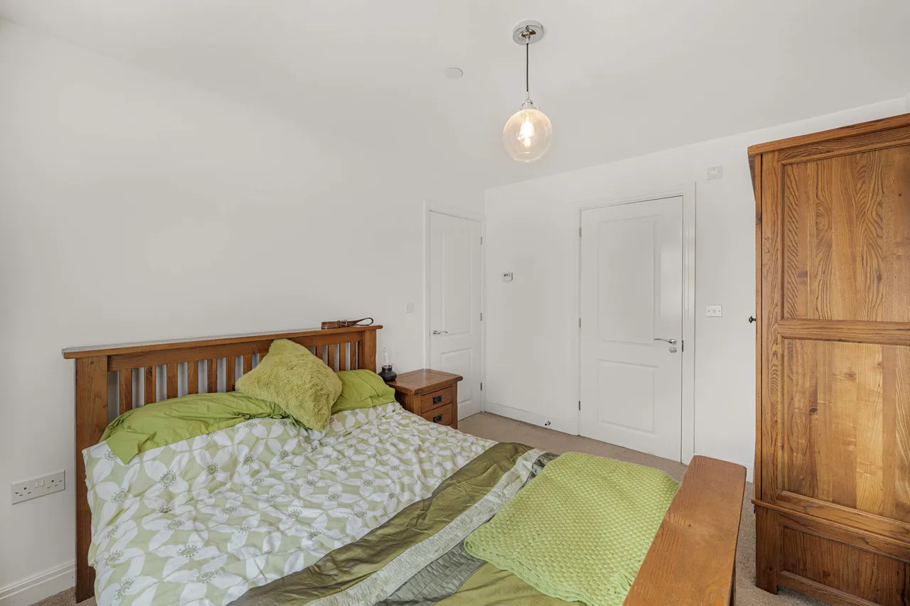 Oakfield Grange, Cwmbran, photo 12