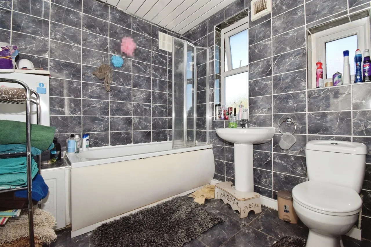 Stuart Road, Glen Parva, LE2, photo 11