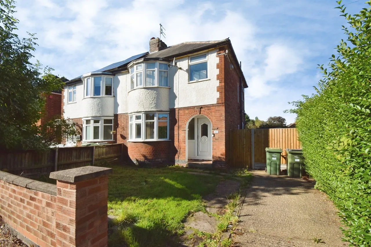 3 bed house for sale, Stuart Road, Glen Parva, LE2