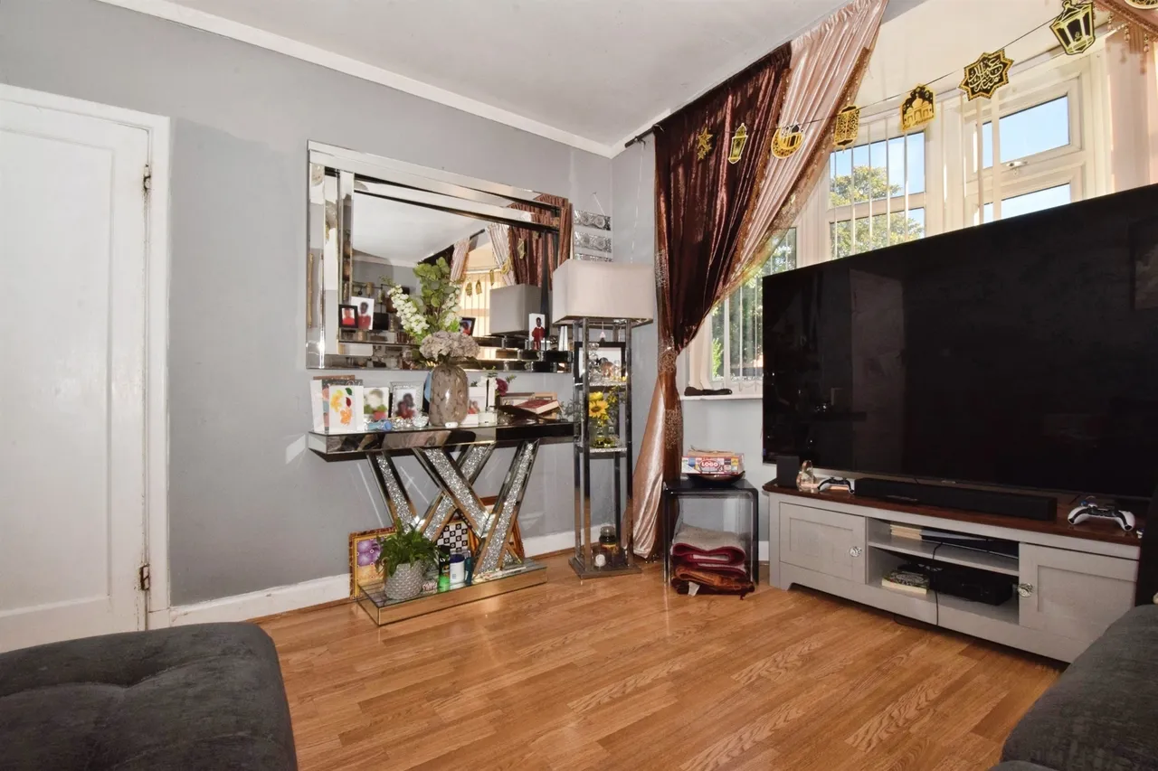 Stuart Road, Glen Parva, LE2, photo 20