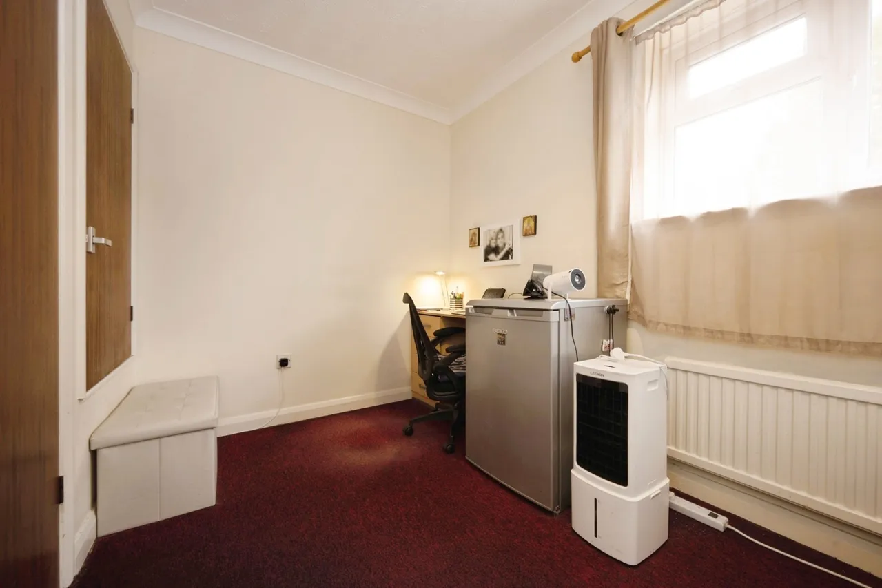 Cowper Road, Bedford, MK40, photo 16