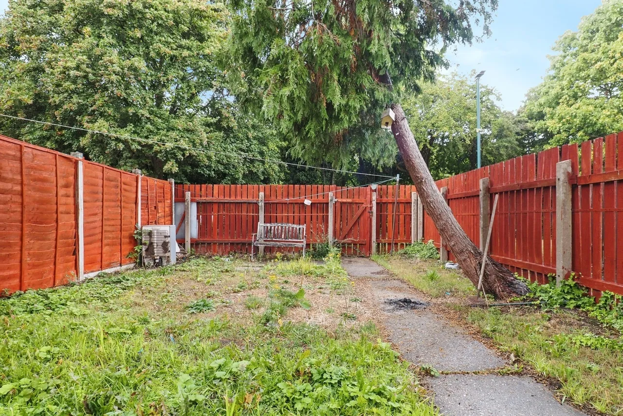 Wilkins Gardens, Clifton, Nottingham, NG11, photo 15