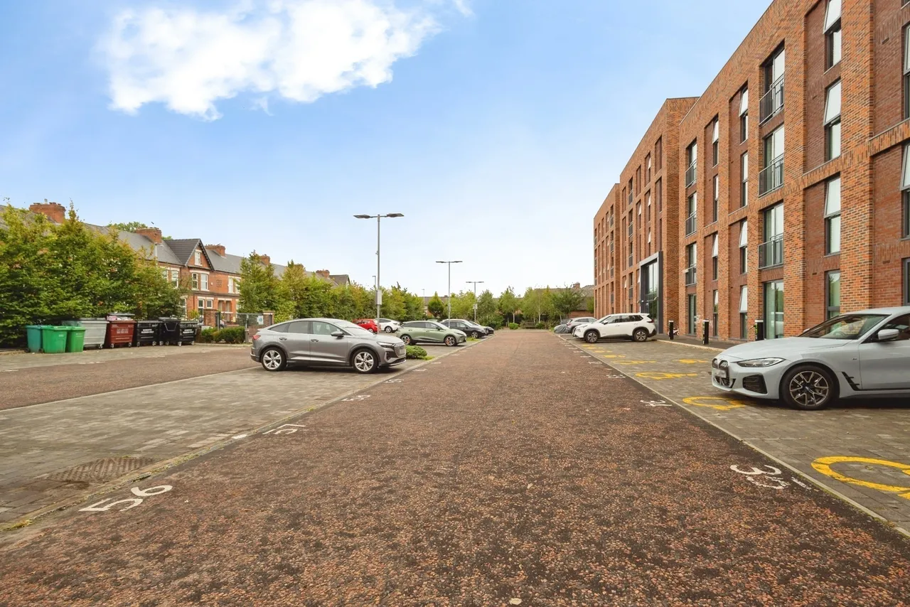 Princess Road, Manchester, M14, photo 21