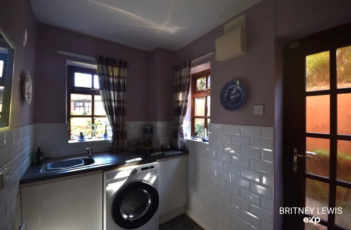 Knowles Hill, Rolleston-on-Dove, photo 9