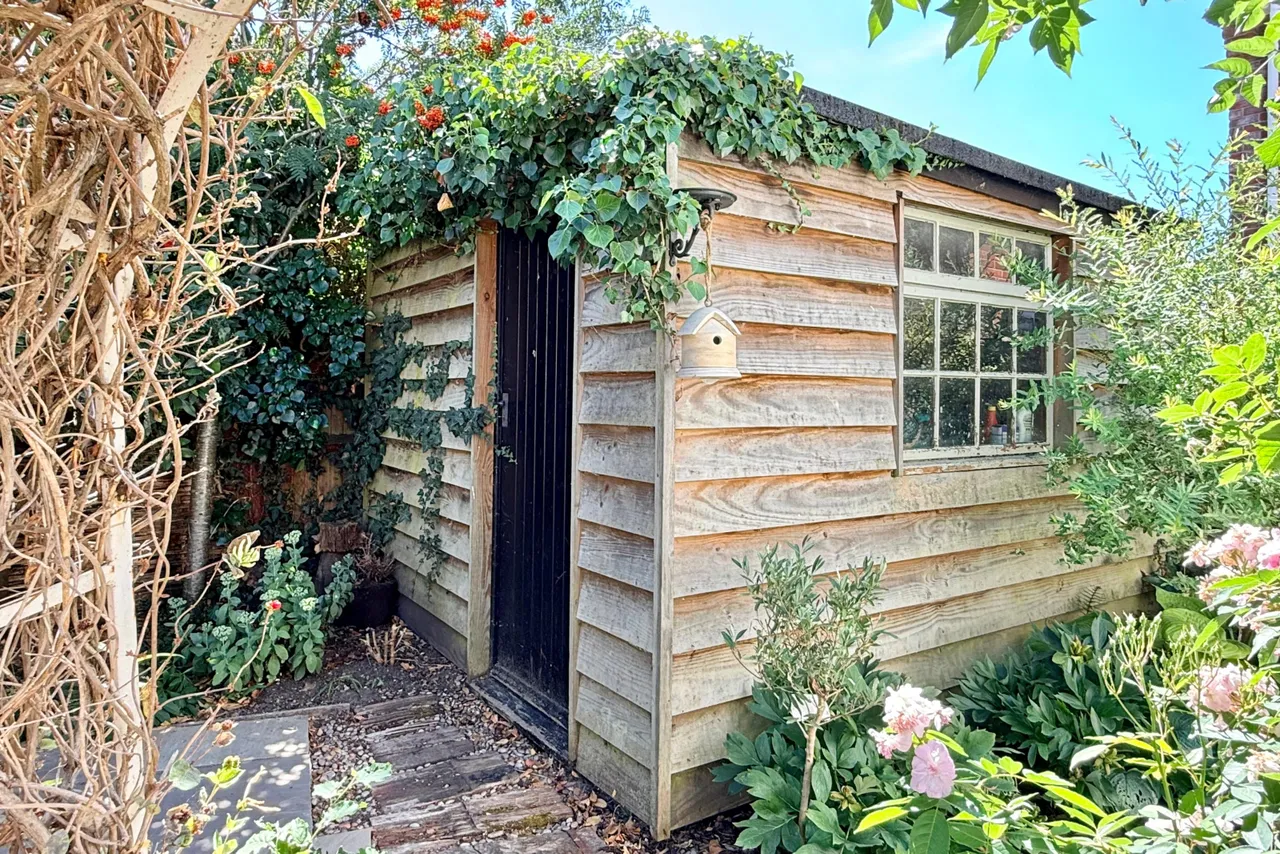 Gorley Road, BH24, photo 36