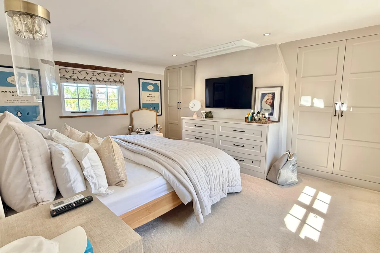 Gorley Road, BH24, photo 22