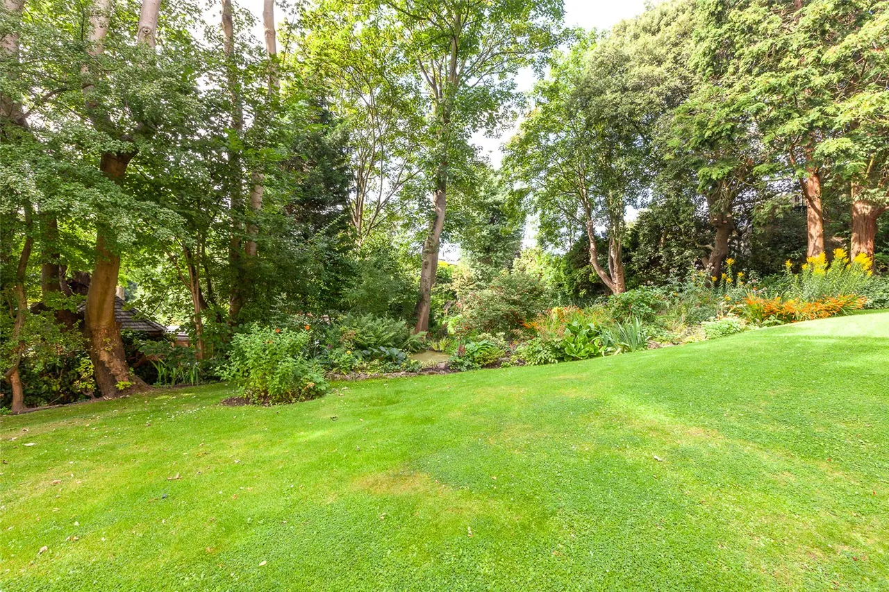 Southwood Heights, Southwood Lawn Road, London, N6, photo 11