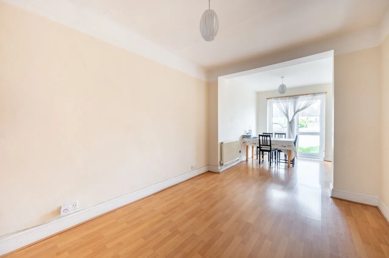 50 Cecil Avenue, Wembley, photo 8