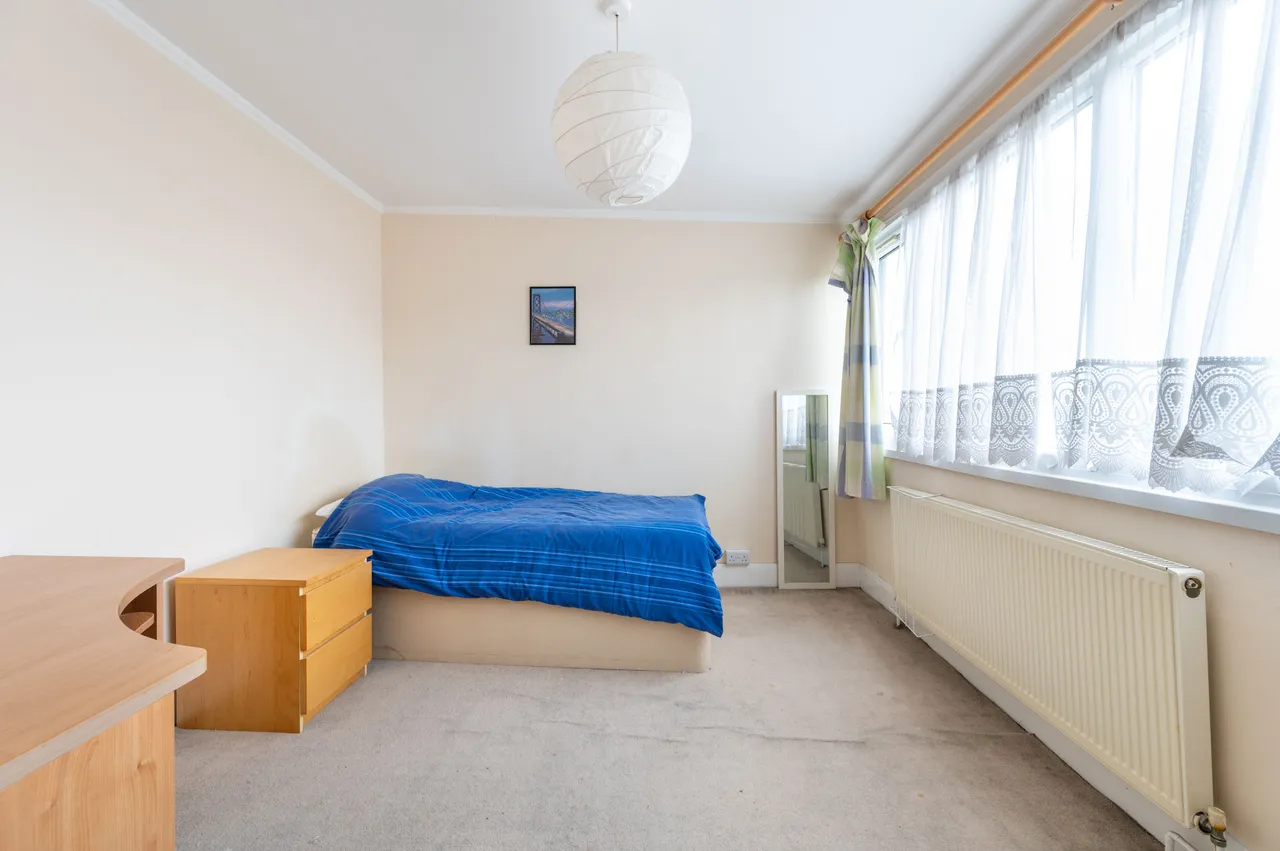 50 Cecil Avenue, Wembley, photo 6