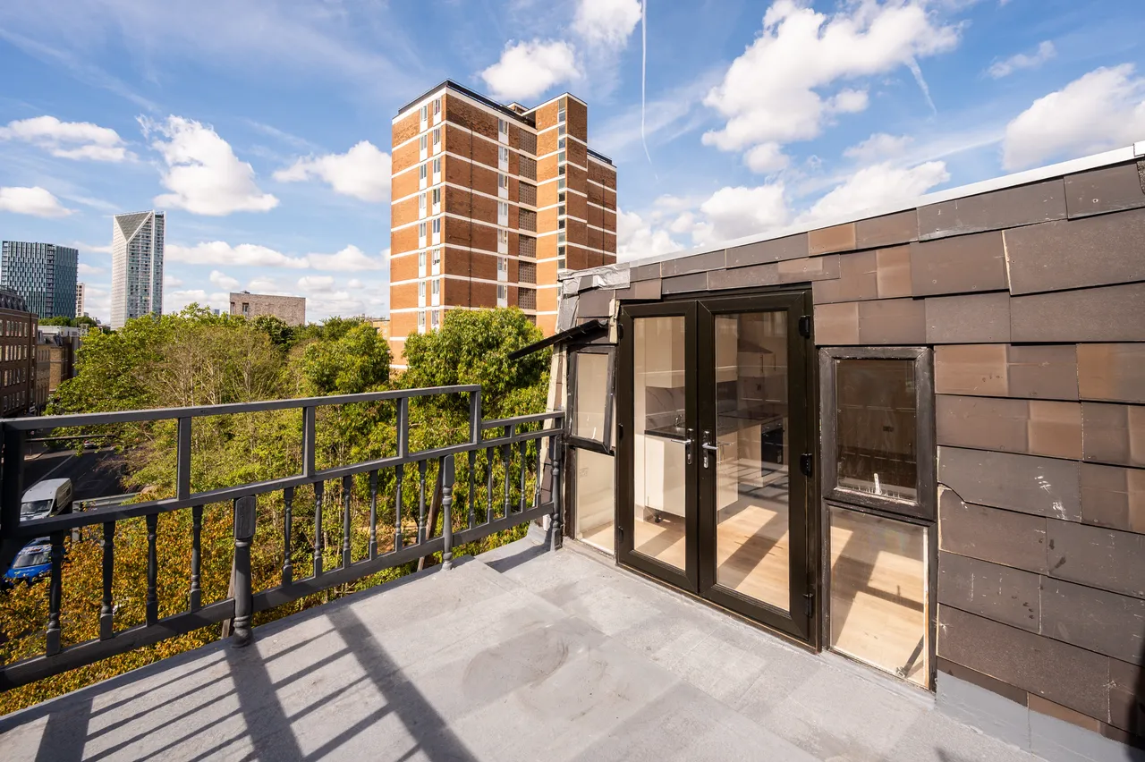 Flat B, 67 Lant Street, London, photo 4
