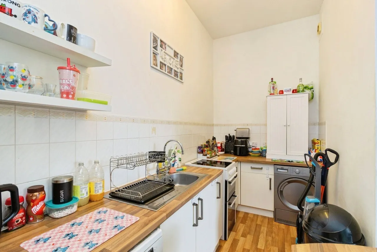 Fairfield Terrace, Newton Abbot, TQ12, photo 3